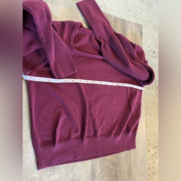 Banana Republic Long Puff Sleeve Burgundy Square Neck Crop Sweater Small - Picture 8 of 9
